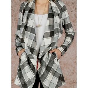 Matilda Jane Make Believe Check It Twice Wrap Coat Women's L Buffalo Plaid Gray
